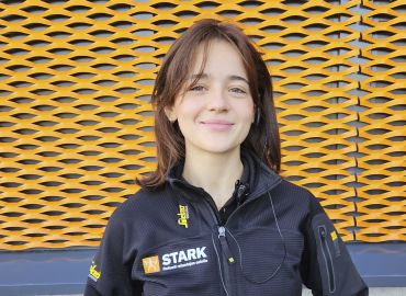 Valeriya eli "Vallu", myym&auml;l&auml;myyj&auml;